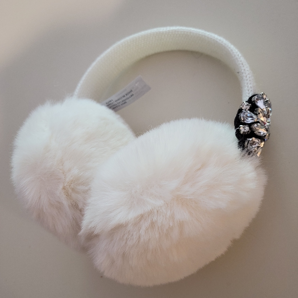 Ear muffs